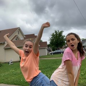 Meet your Posher, Abby